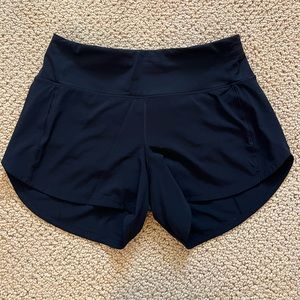 Speed Up high-Rise Lined Shorts 2.5”